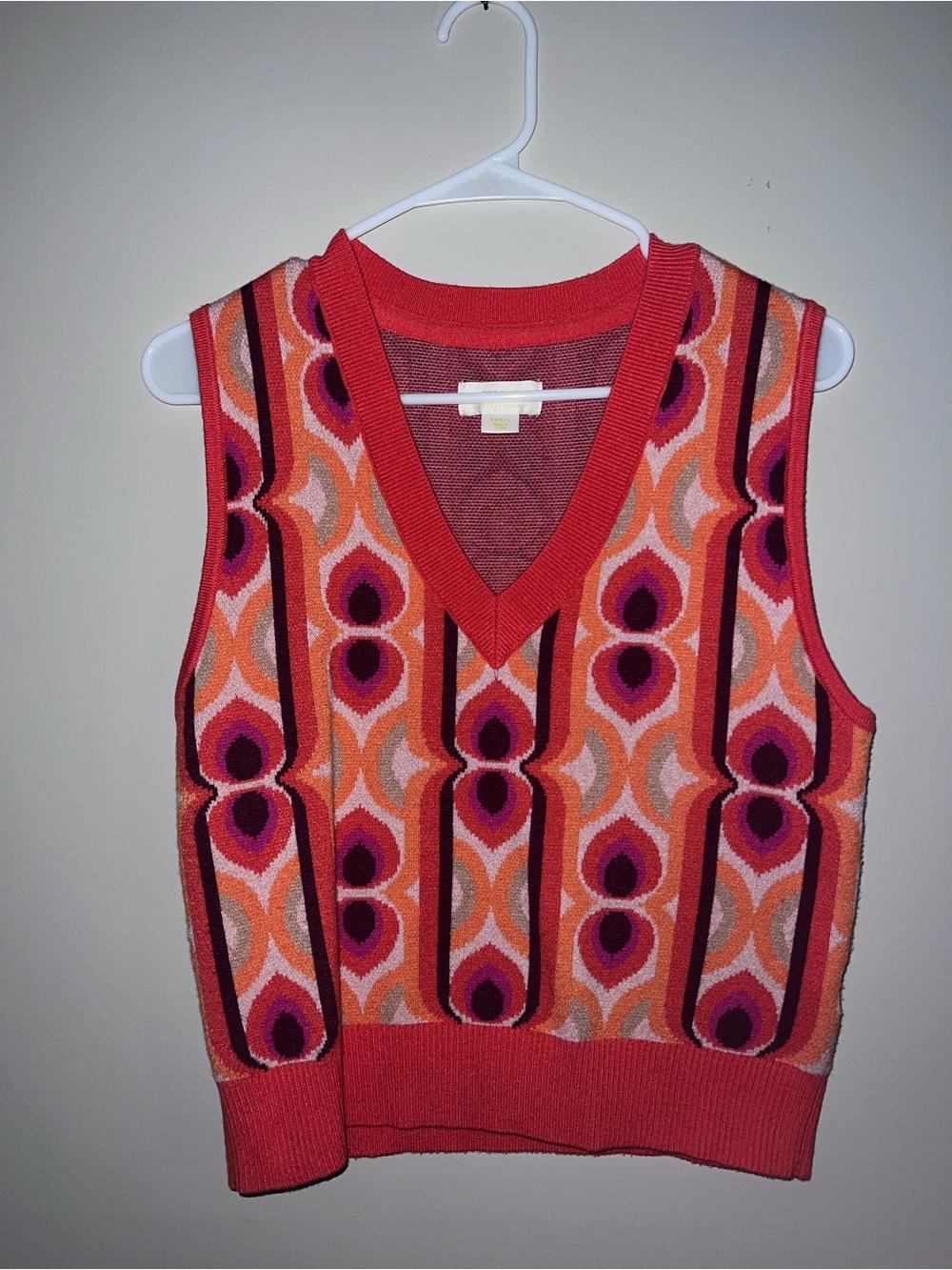 Maeve Coral and Pink Knit V-Neck Vest - Picture 2 of 3